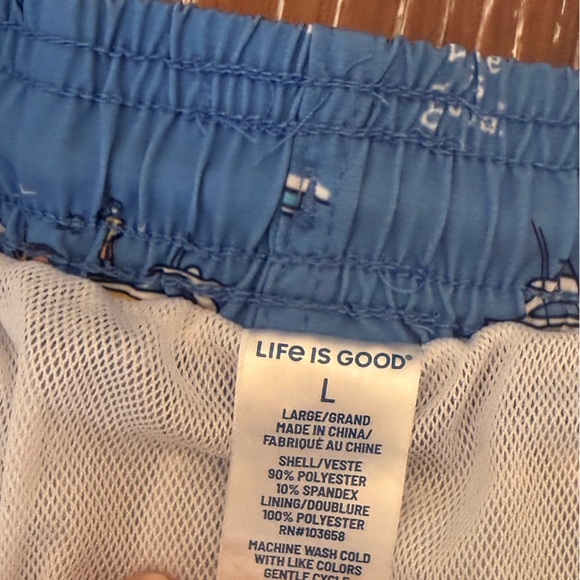 Mens life is good swim trunks - Picture 3 of 5